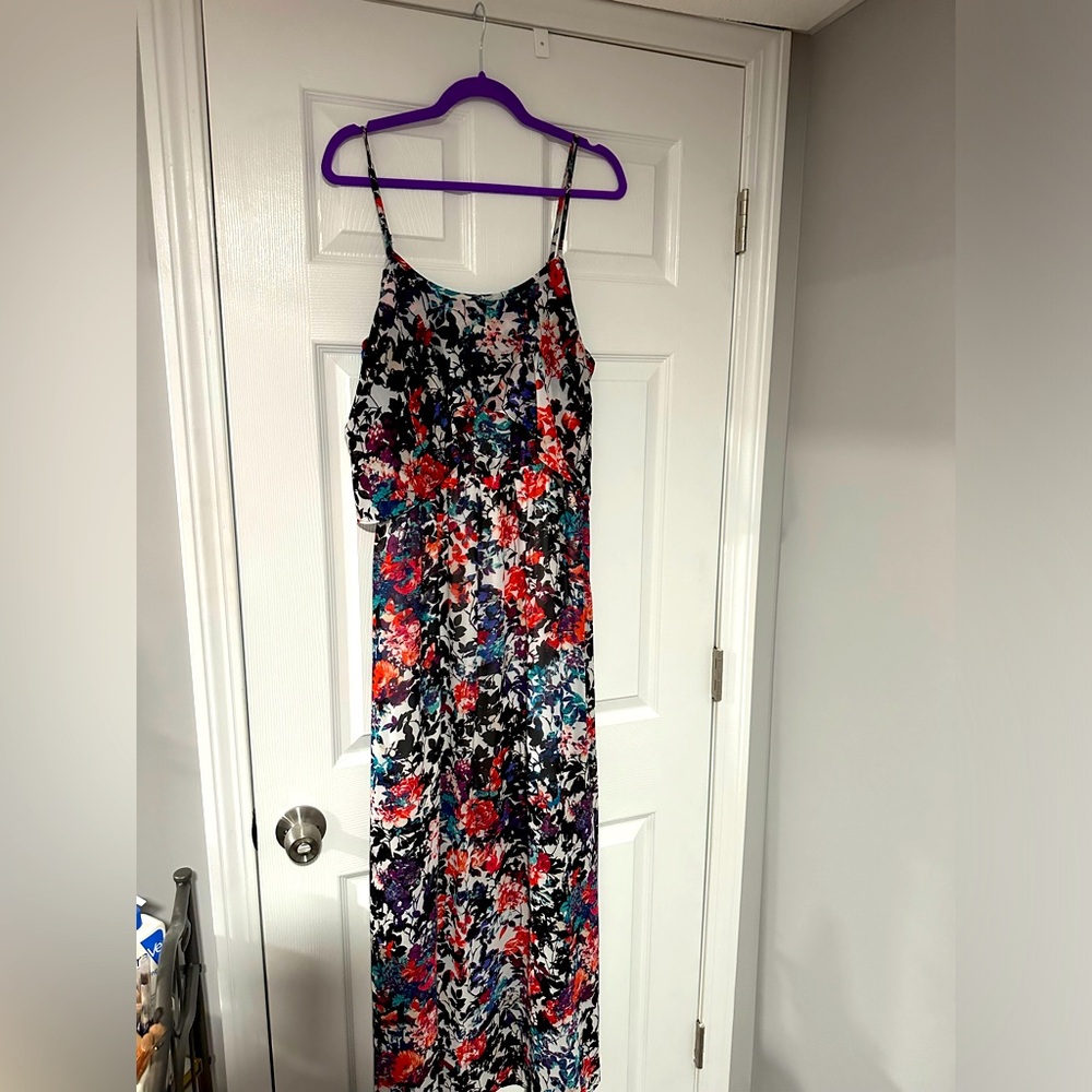 Xhiliration Maxi Dress